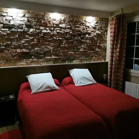 Bed & Breakfast D'hotes De La Riaille 400 M De La Dolce Via Le Cheylard