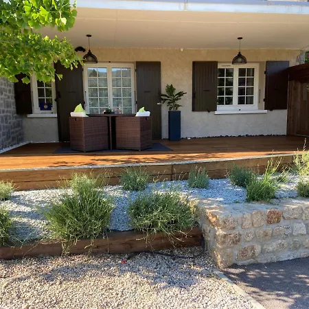 D'hotes De La Riaille 400 M De La Dolce Via Bed & Breakfast *