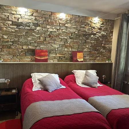 Bed & Breakfast D'hotes De La Riaille 400 M De La Dolce Via *
